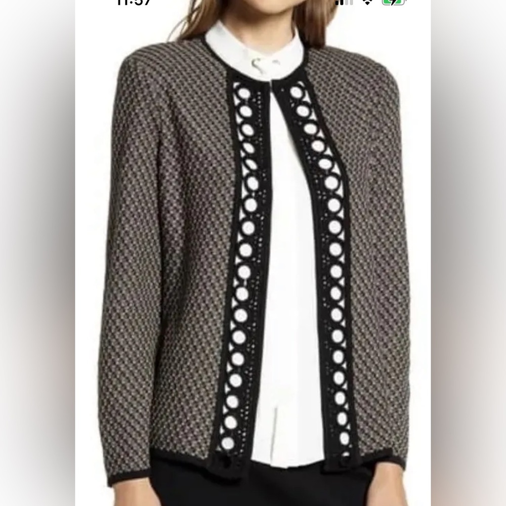 Ming Wang Cappuccino and Black circle Trim Jacket (XL)